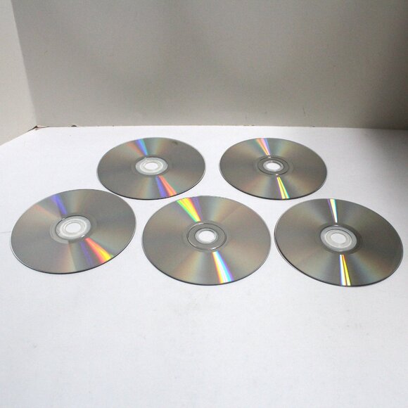 Railway Journeys: The Vanishing Age of Steam 5 Disc DVD Set in a Tin Box - Picture 10 of 16